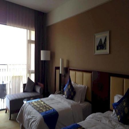 Liuzhou Sanjiangxian Dongxiangguo Hotel Екстериор снимка