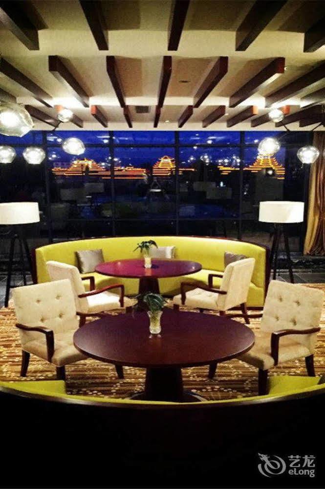 Liuzhou Sanjiangxian Dongxiangguo Hotel Екстериор снимка
