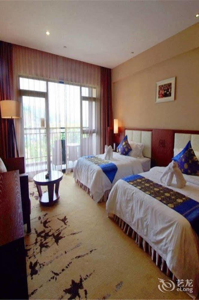 Liuzhou Sanjiangxian Dongxiangguo Hotel Екстериор снимка