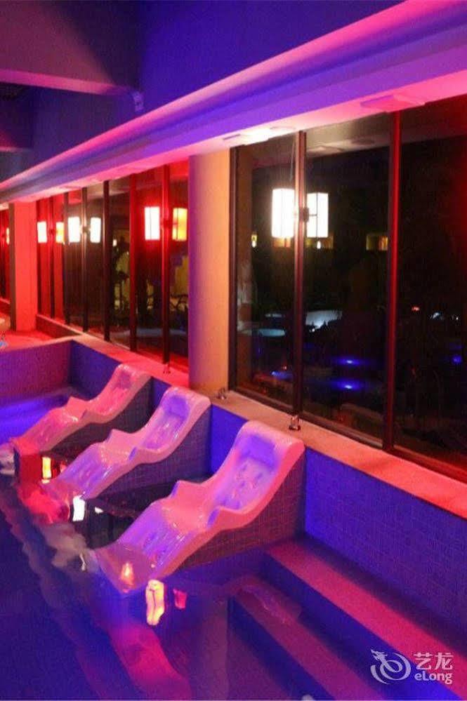 Liuzhou Sanjiangxian Dongxiangguo Hotel Екстериор снимка